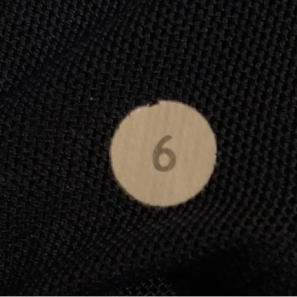EUC Lululemon Forme Jacket in Reversible Slub Denim Inkwell / Inkwell